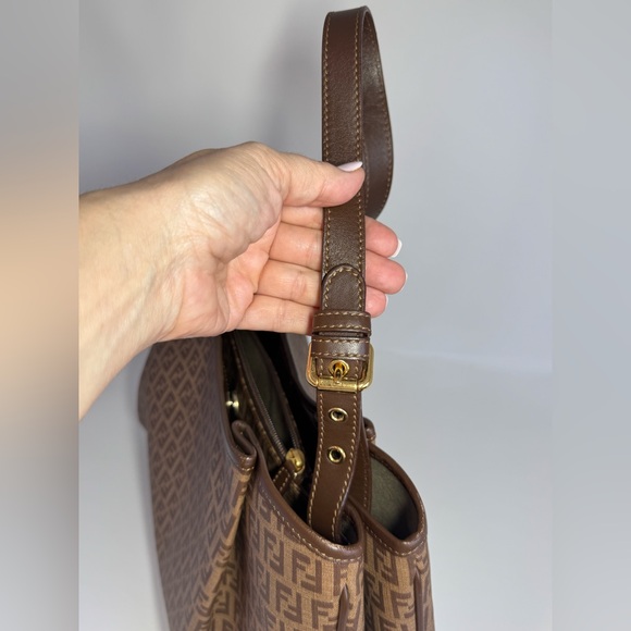 Authentic Fendi Zucchino Canvas and Leather Shoulder Bag - Picture 7 of 16